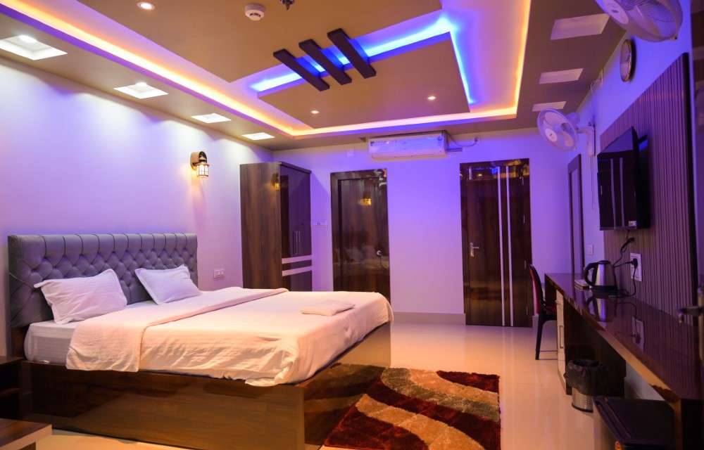 Hotel Hangout
